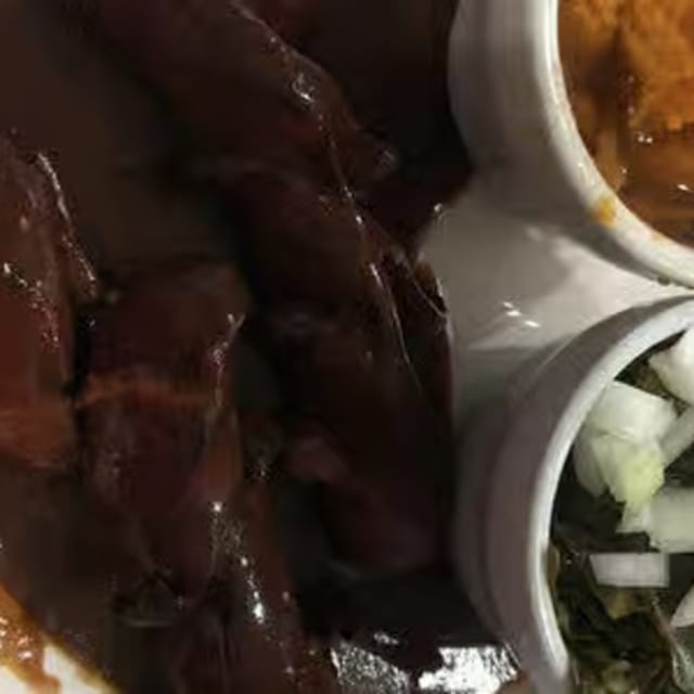 Hot Links Lunch.